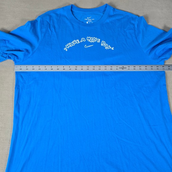Nike‎ The Nike Tee XXL Have A Nike Day T-Shirt Blue Graphic Shoebox Mens - Picture 5 of 9